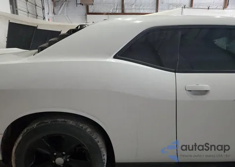 2021 Dodge Challenger Sxt из США, поврежденный, VIN 2C3CDZAG3MH516893